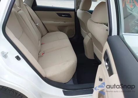 2015 Nissan Altima 2.5 Sv from USA, damaged, VIN 1N4AL3AP3FC238219